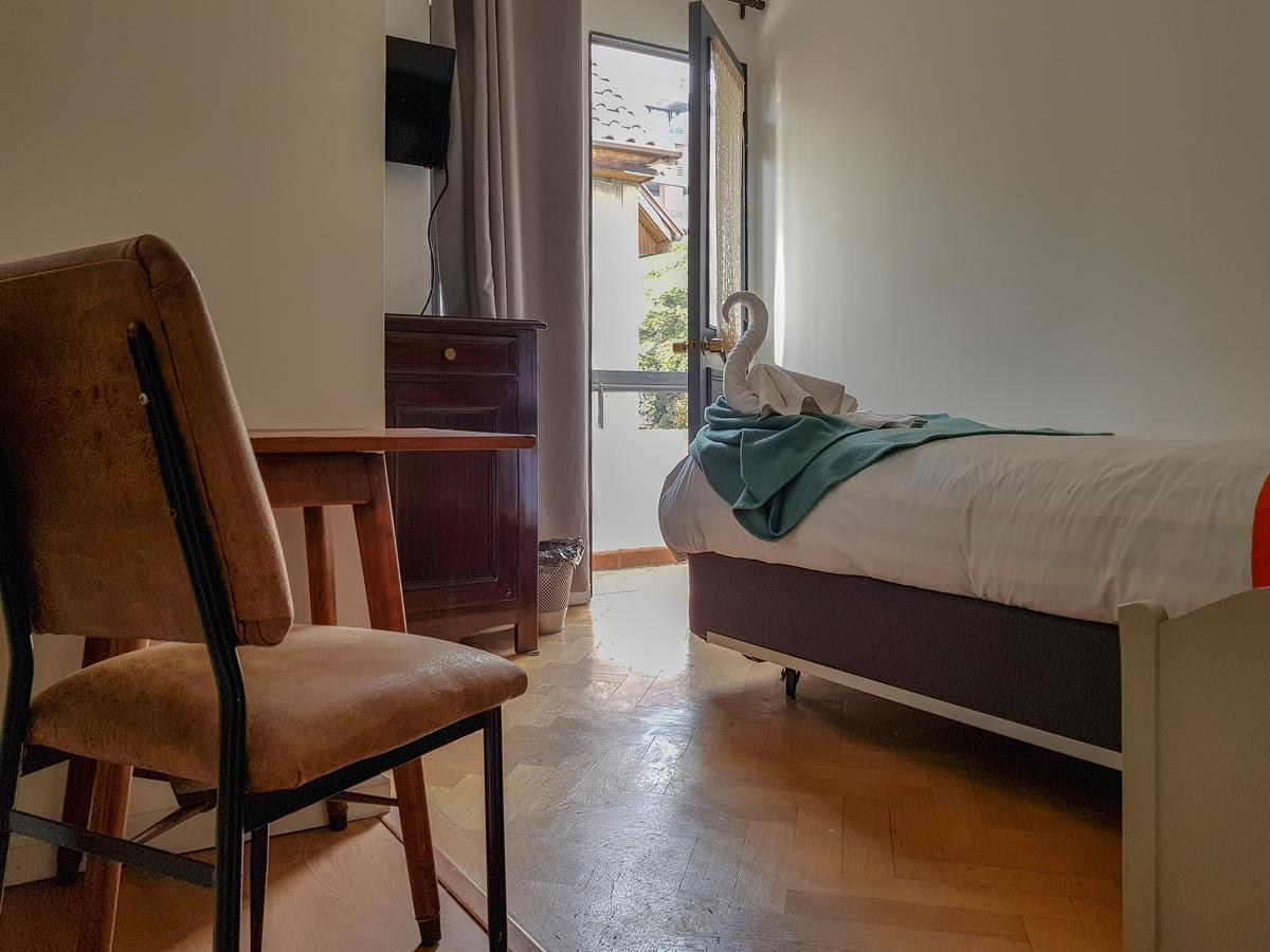 Hotel Don Santiago - Providencia Bagian luar foto